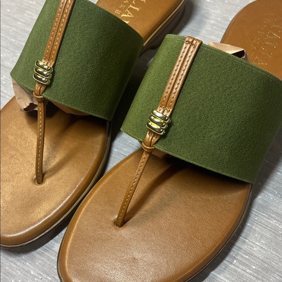 Italian Shoemakers Green and Brown Sandals - Picture 3 of 5